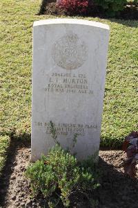 Ismailia War Memorial Cemetery - Morton, Eric Thompson